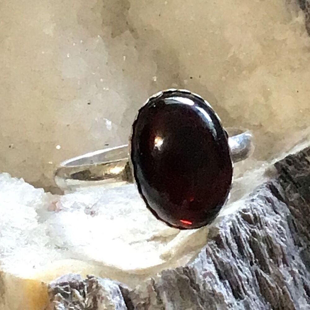 Ring, Garnet and Sterling Silver Ring, size 9, NEW, Handmade, Artisan - Picture 2 of 6